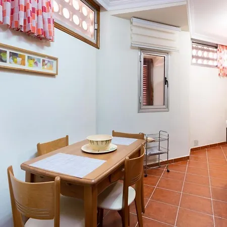 Apartment Live Decre
